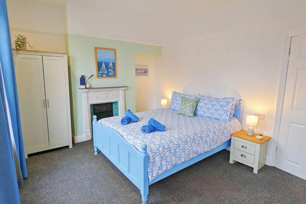 Seaside Escapes - With Relaxing Hot Tub! Сasa de vacaciones Scarborough